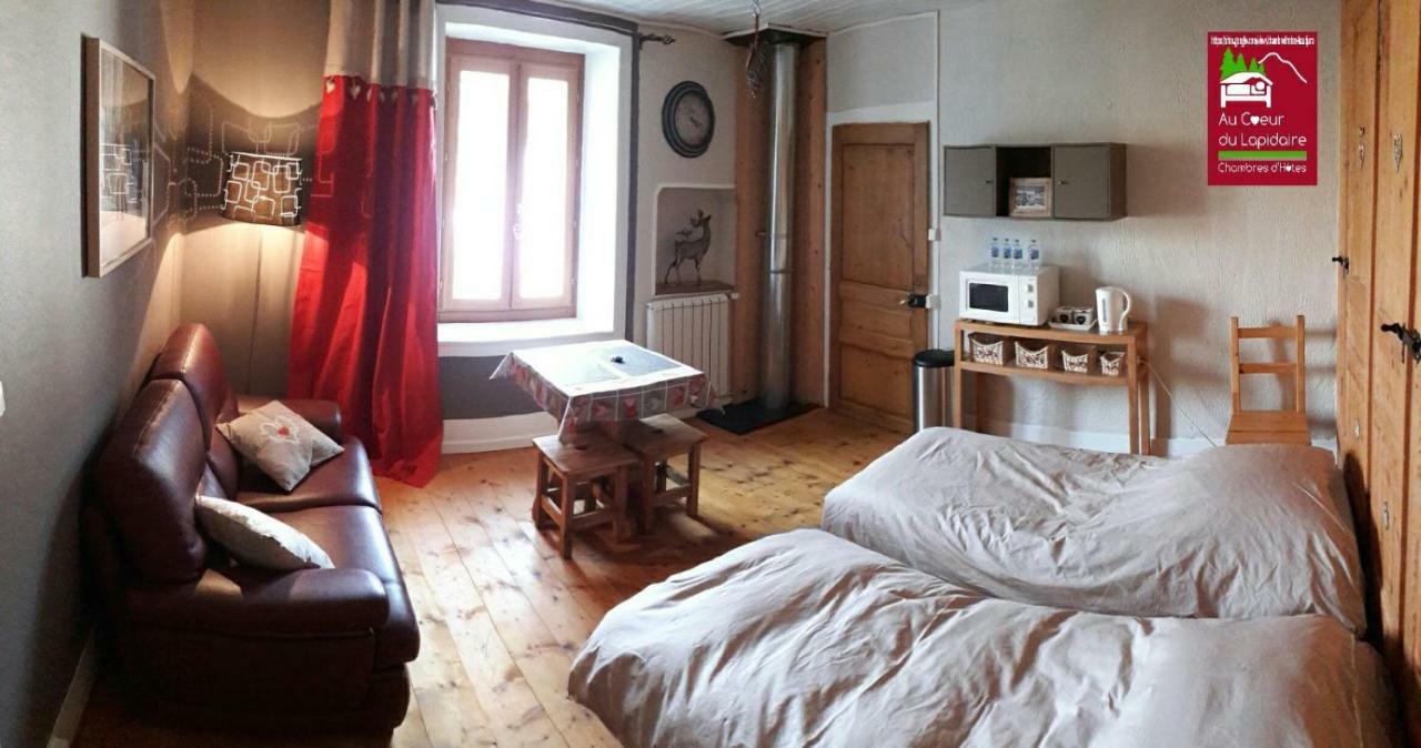 Au Coeur Du Lapidaire Septmoncel-Les-Molunes Экстерьер фото